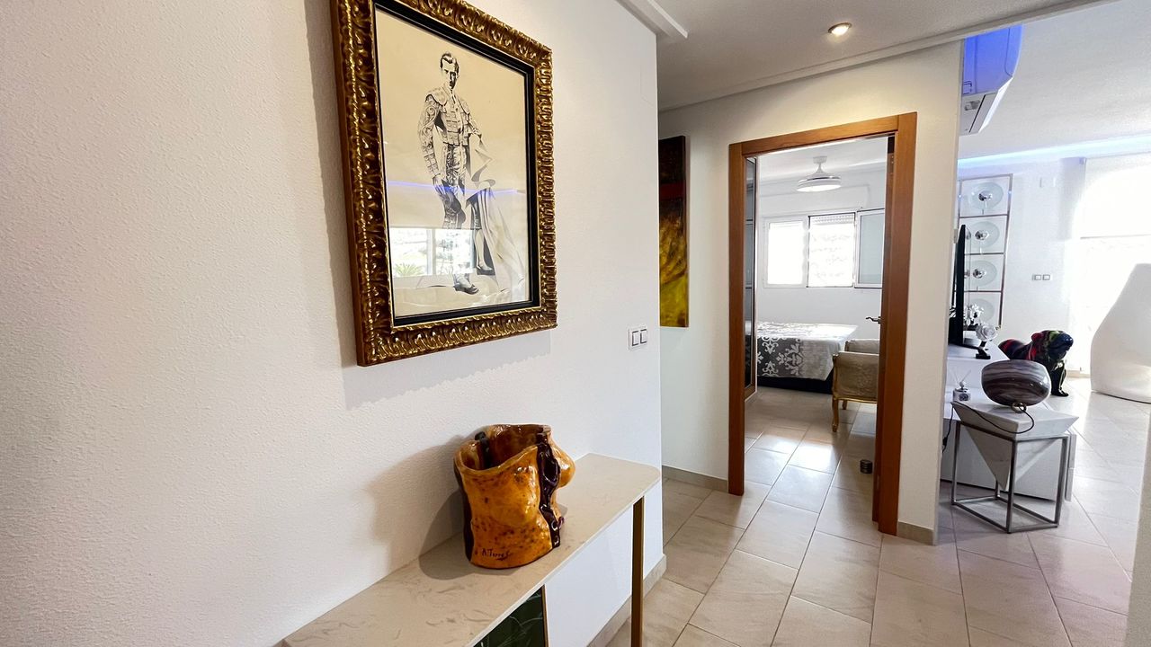 Terrace in apartment for sale in Los Dolses