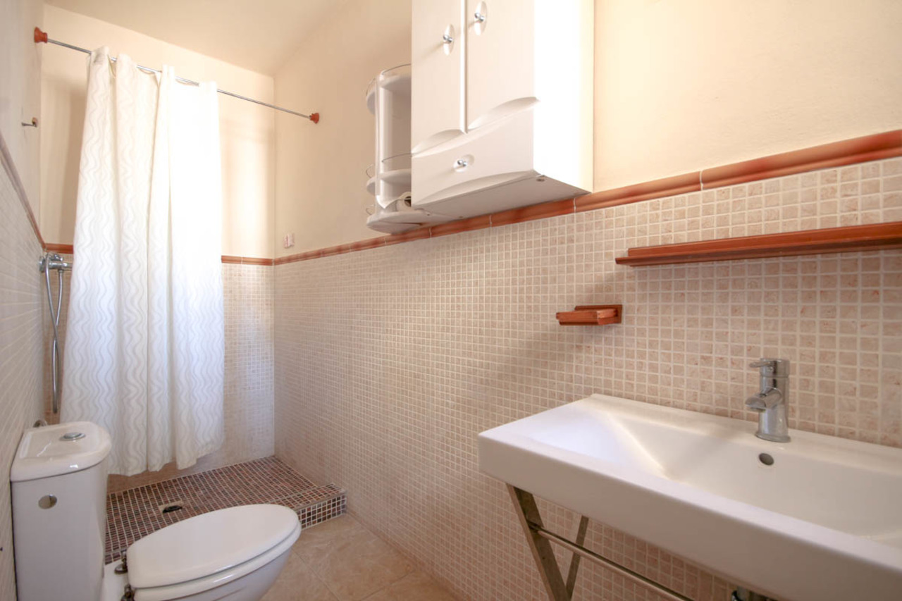 Bedroom in villa for sale in La Zenia
