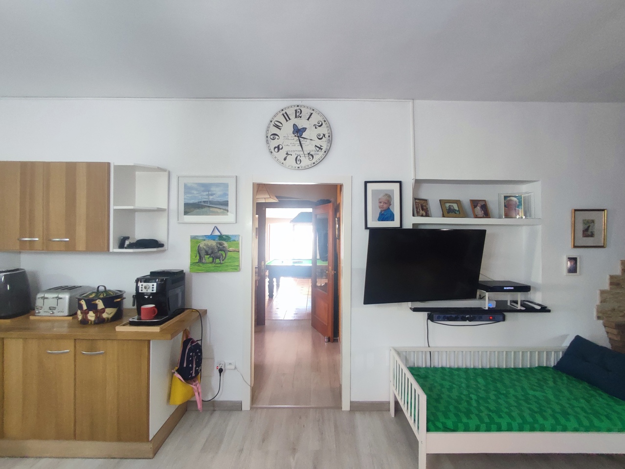 Master bedroom in villa for sale in Gea Y Truyols