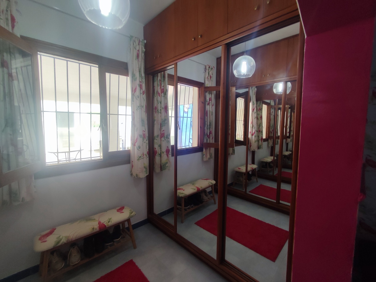 Terrace in villa for sale in Gea Y Truyols