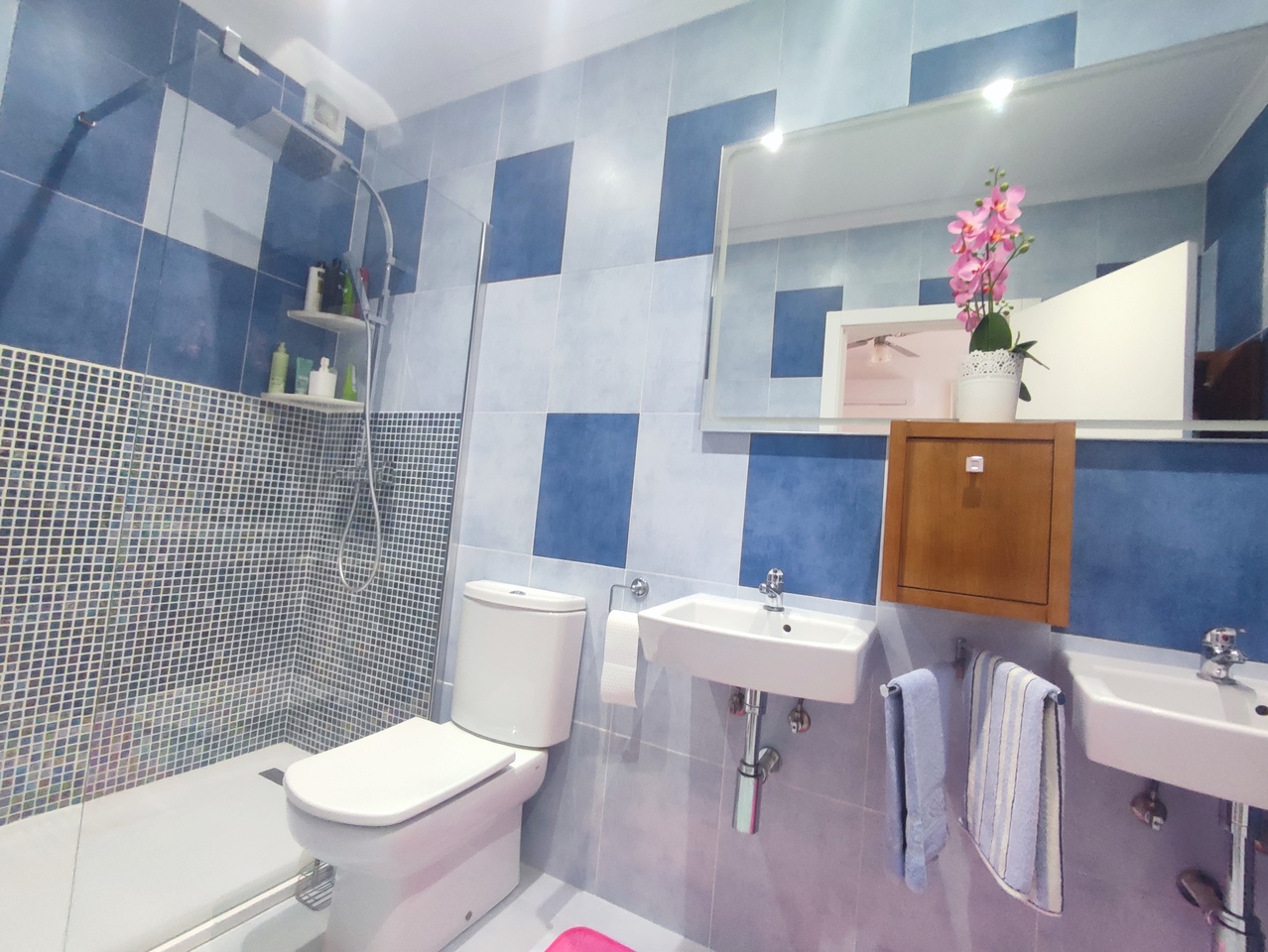 Dining area in villa for sale in Gea Y Truyols