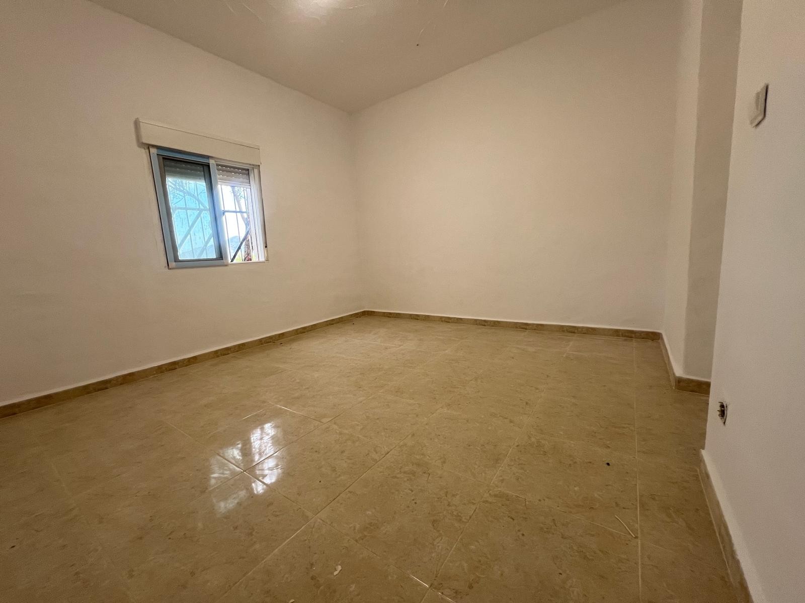 Living room in villa for sale in La Solana