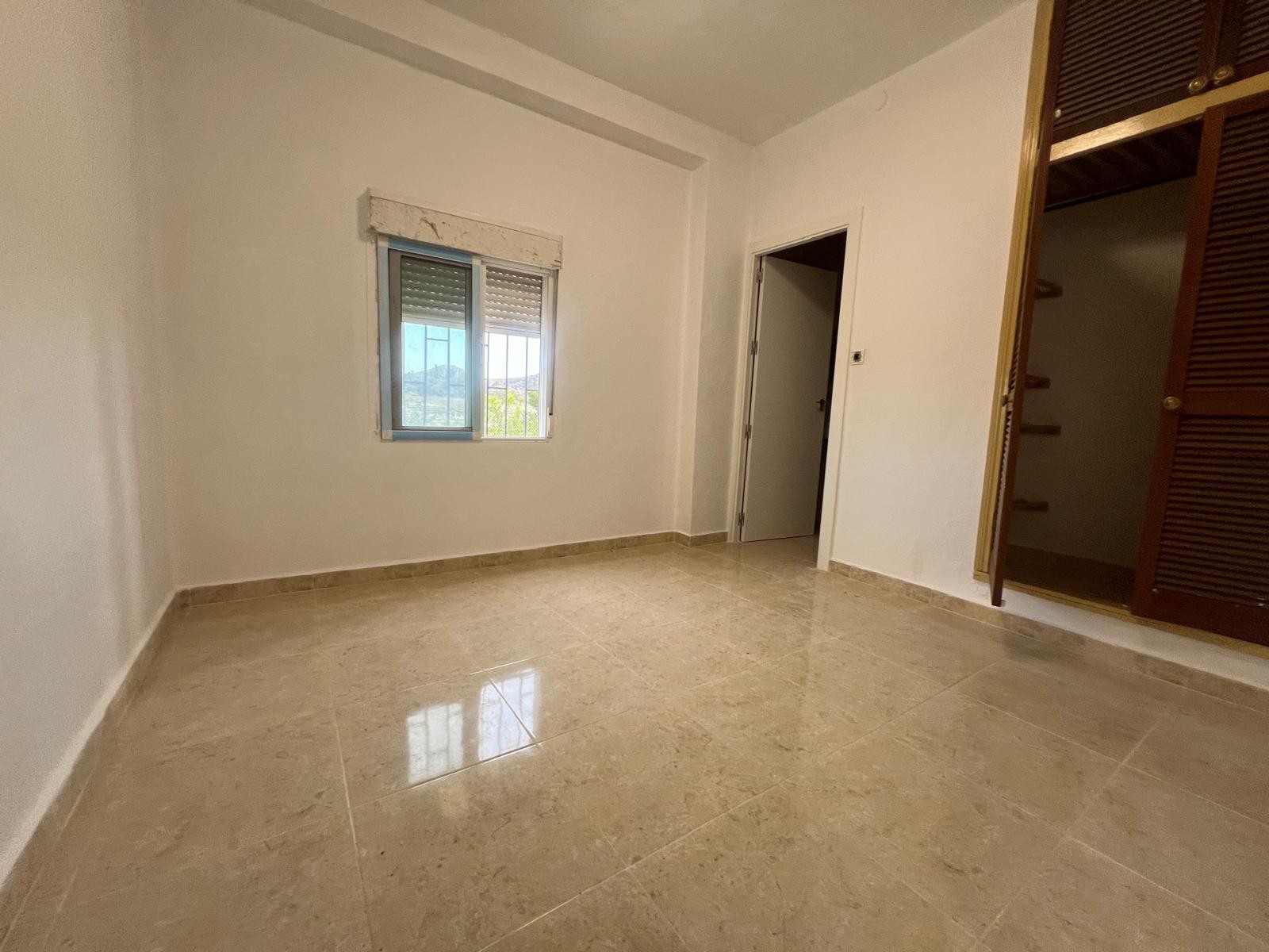 Terrace in villa for sale in La Solana