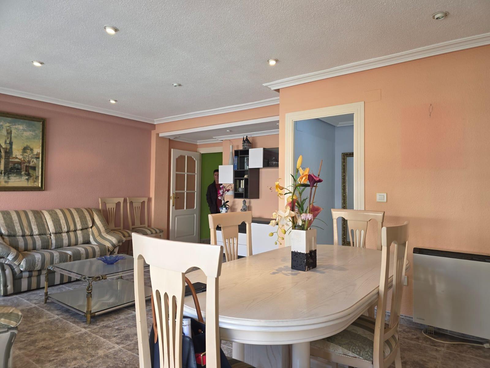Kitchen in apartment for sale in Torrevieja