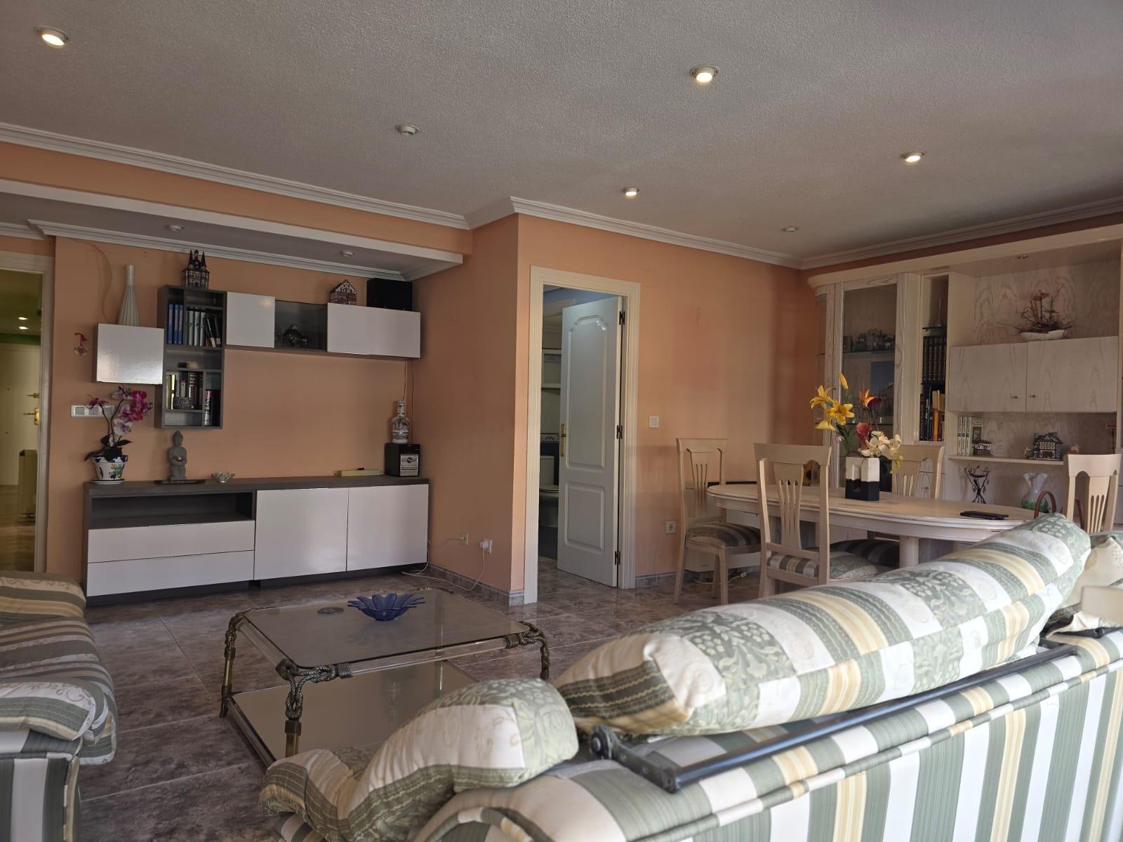 Terrace in apartment for sale in Torrevieja