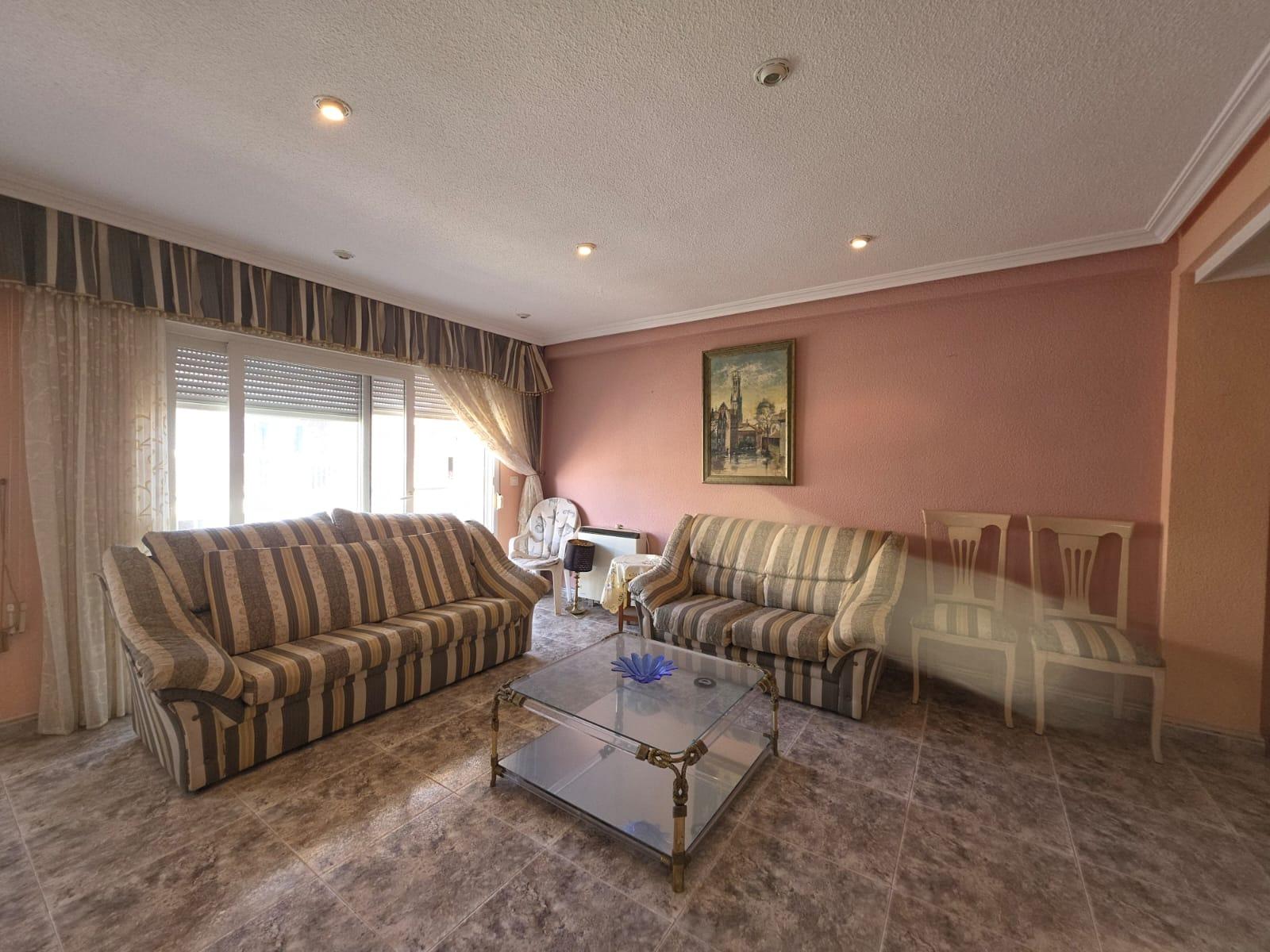 Kitchen in apartment for sale in Torrevieja
