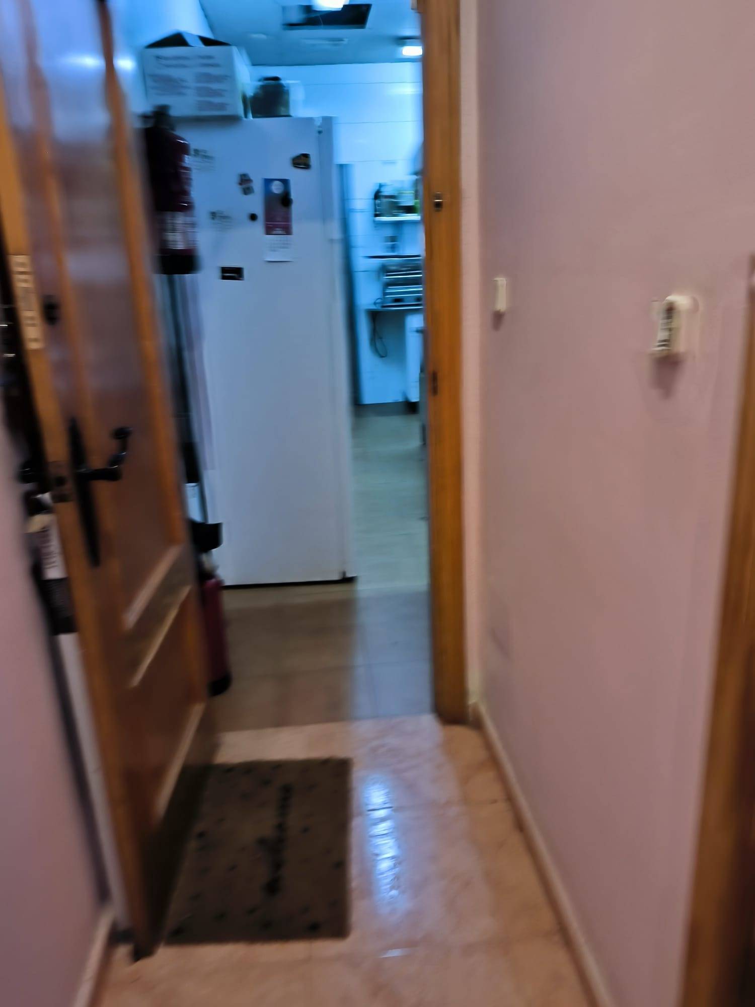Bedroom in commercial for sale in Lo Pagan