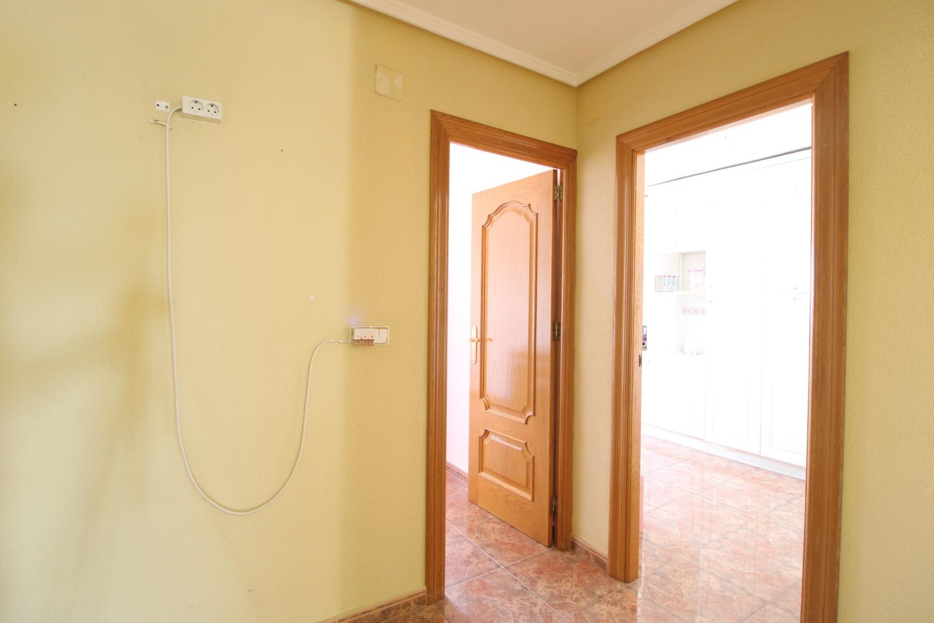 Master bedroom in apartment for sale in Torrevieja
