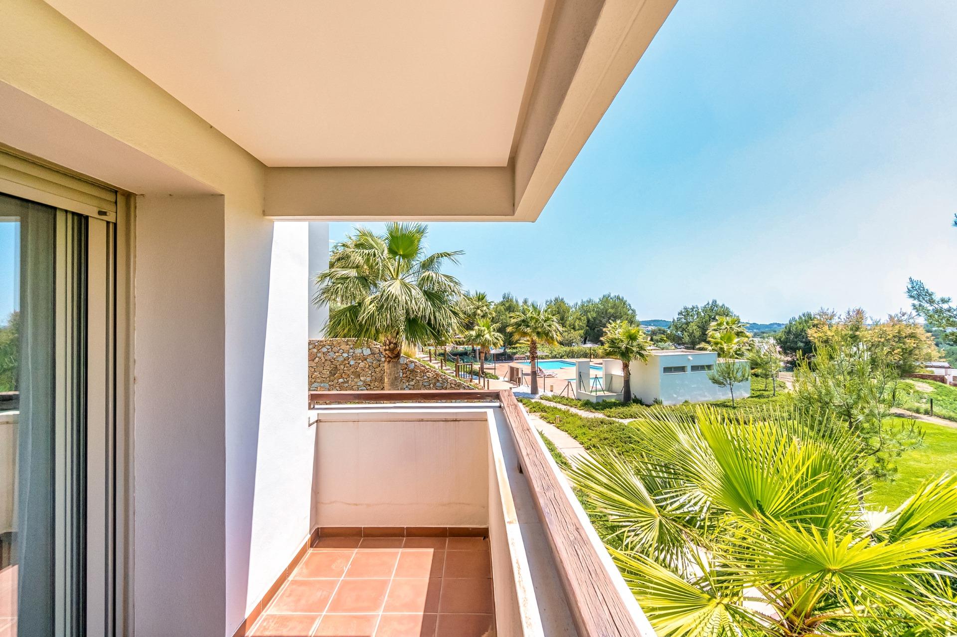 Master bedroom in villa for sale in Orihuela
