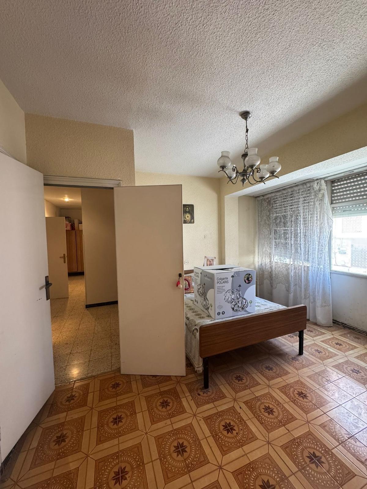 Pool area in apartment for sale in Guardamar del Segura