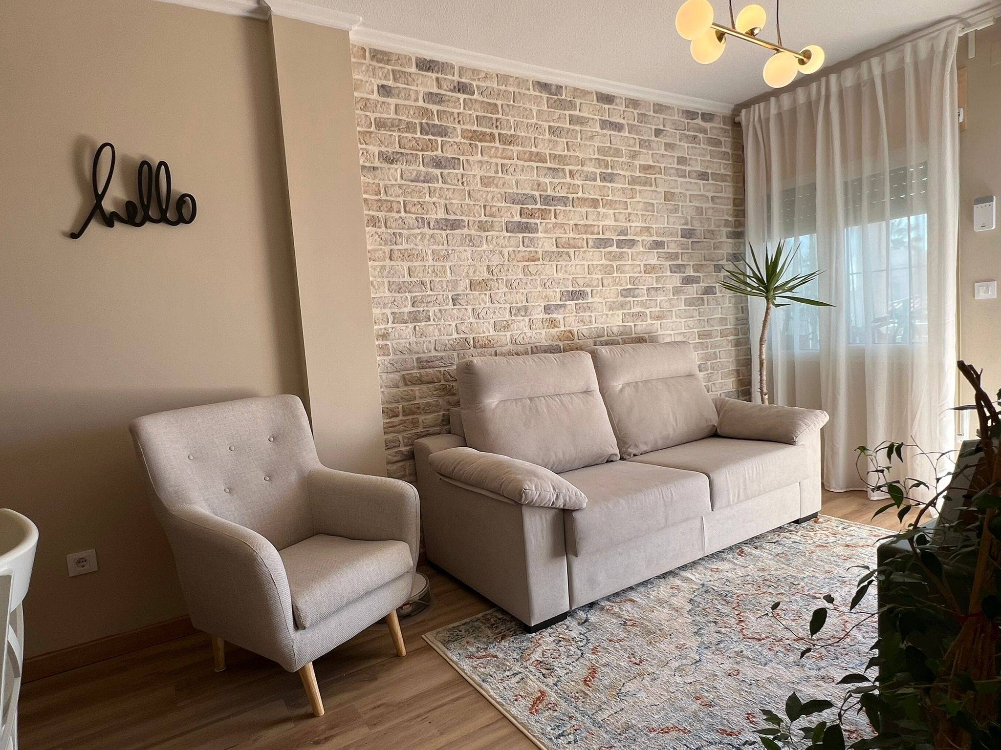 A beautiful apartment is for sale in Pilar de la Horadada, located in the charming area of La Torre