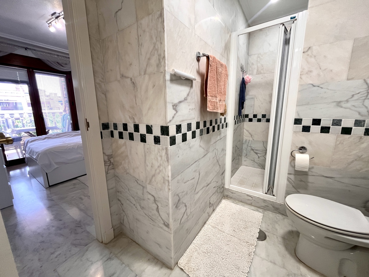 Master bedroom in apartment for sale in Villamartin