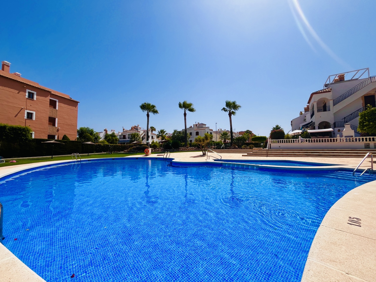 Bedroom in apartment for sale in Villamartin
