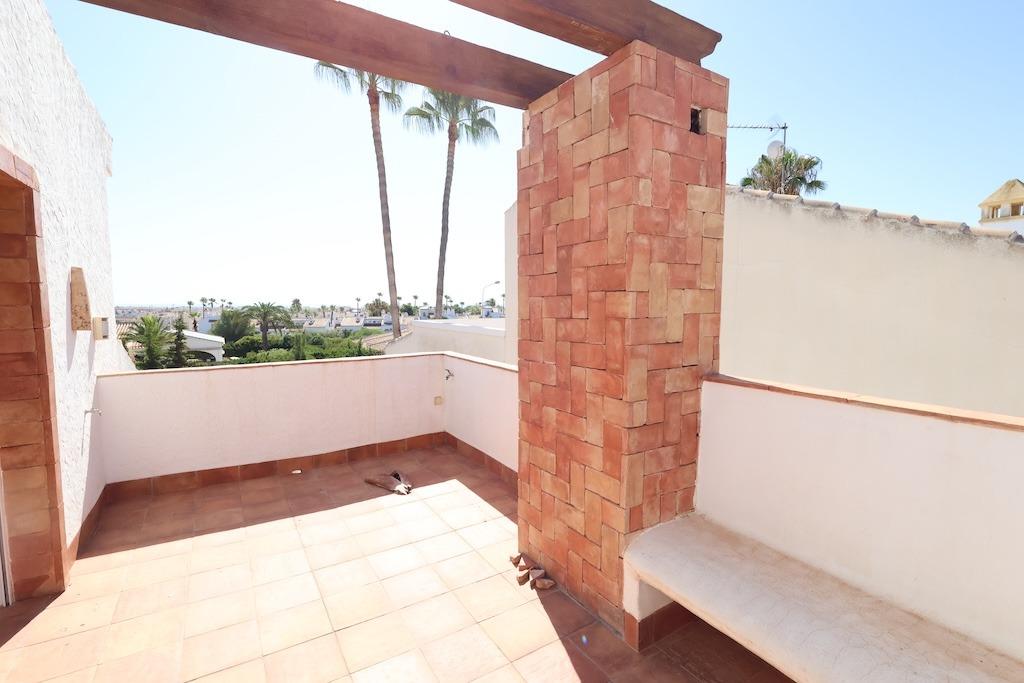 Kitchen in villa for sale in Orihuela Costa