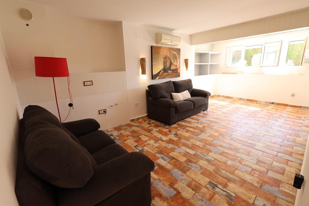 Bathroom in villa for sale in Orihuela Costa