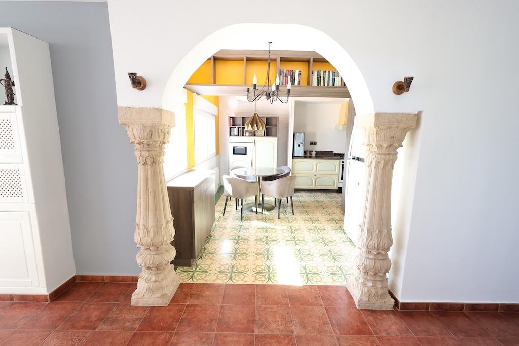 Terrace in villa for sale in Orihuela Costa
