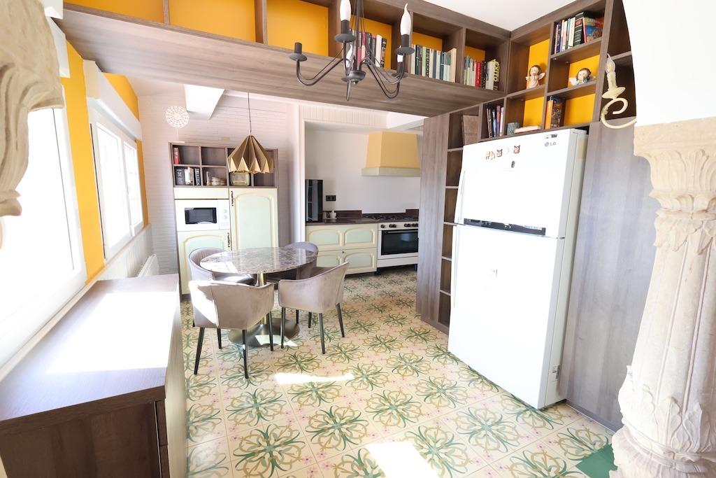 Bedroom in villa for sale in Orihuela Costa
