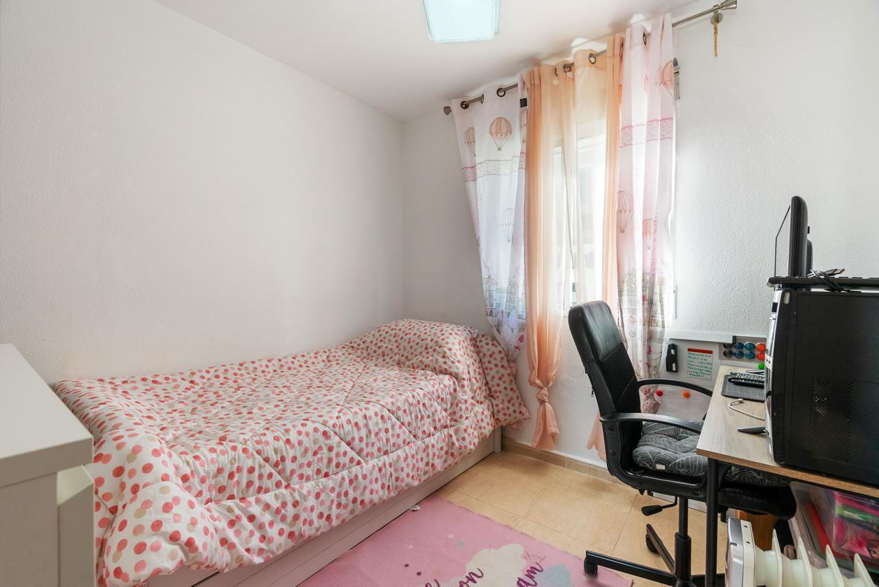 Master bedroom in terraced for sale in Orihuela Costa