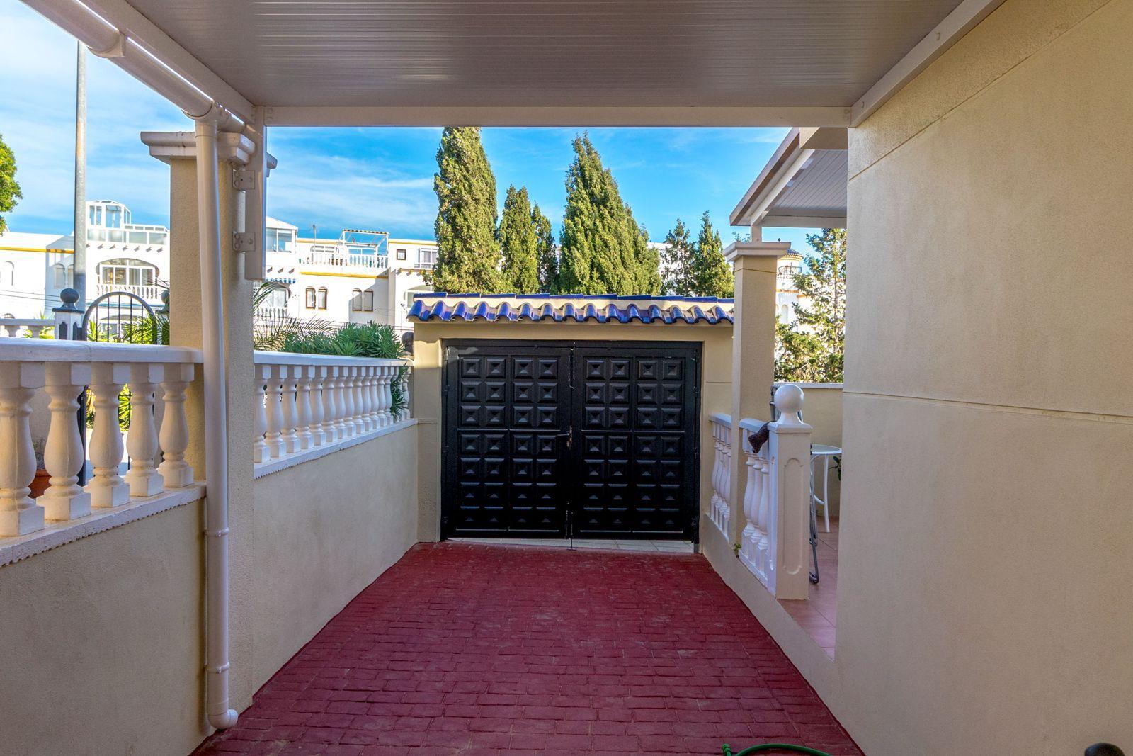 Terrace in terraced for sale in Orihuela Costa