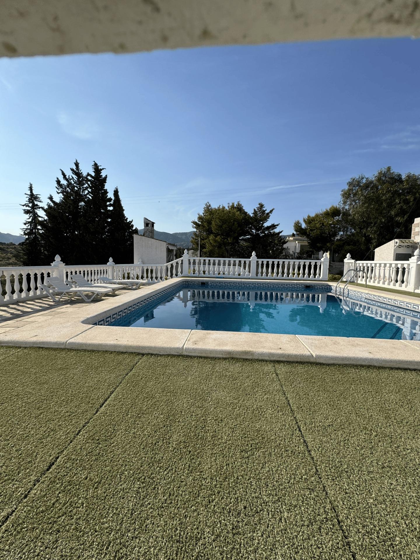 Living room in villa for sale in Albatera
