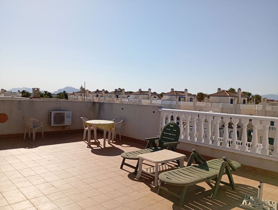 Bedroom in apartment for sale in Daya Vieja