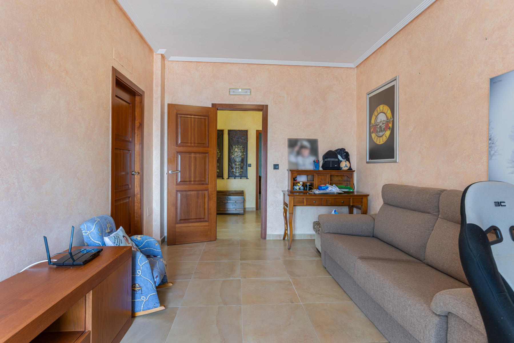 Living room in villa for sale in Los Montesinos
