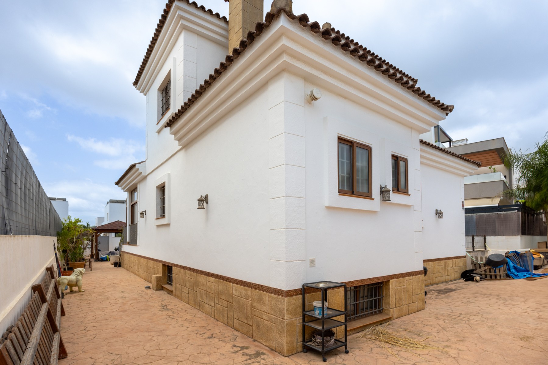 Bathroom in villa for sale in Los Montesinos