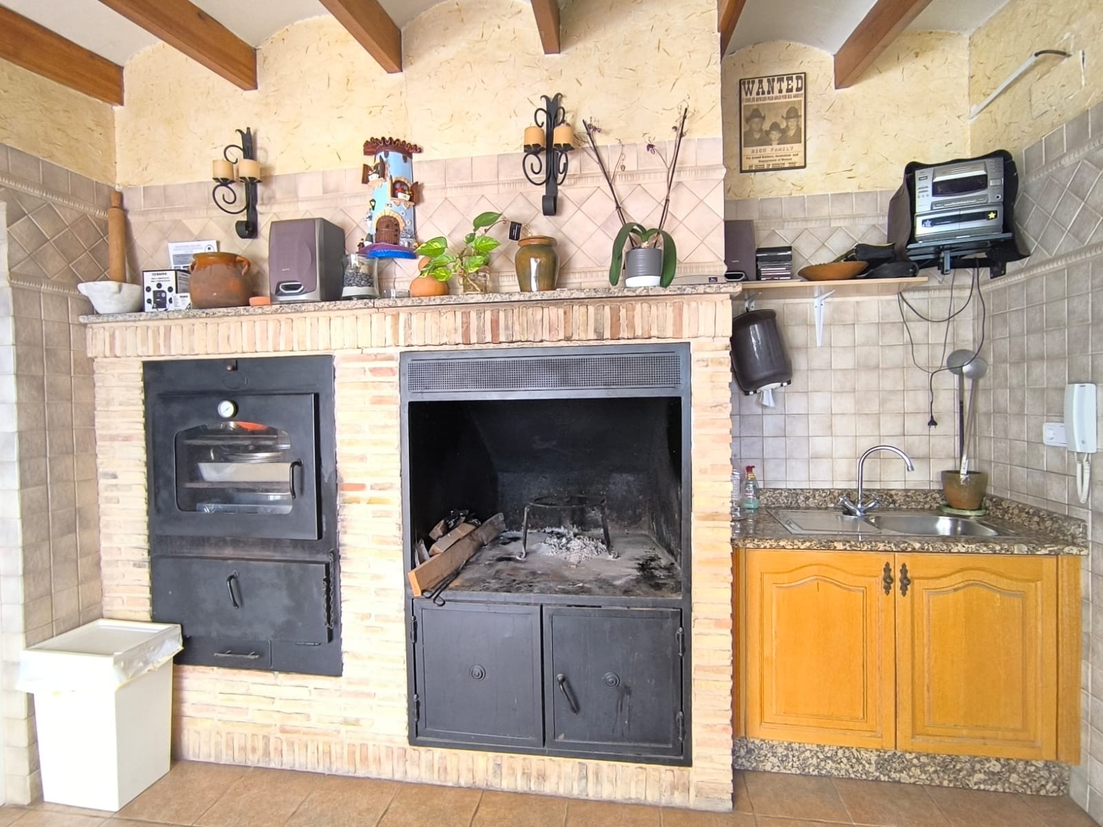 Garden in villa for sale in Yecla