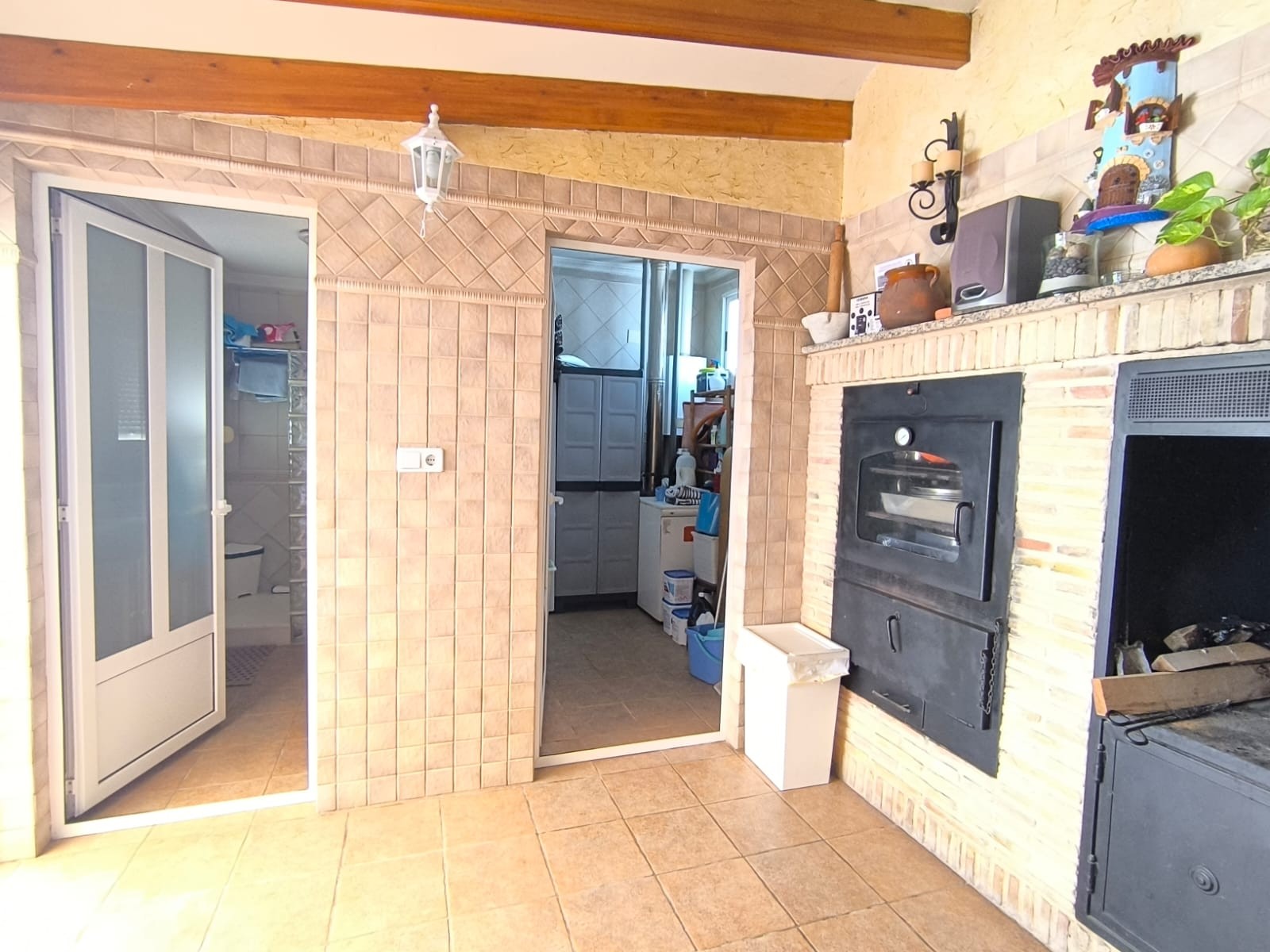Dining area in villa for sale in Yecla