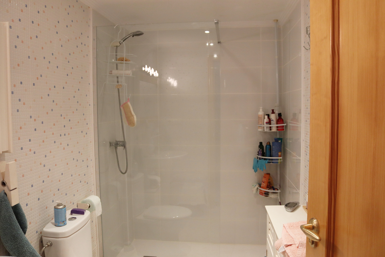 Bathroom in terraced for sale in Jalón