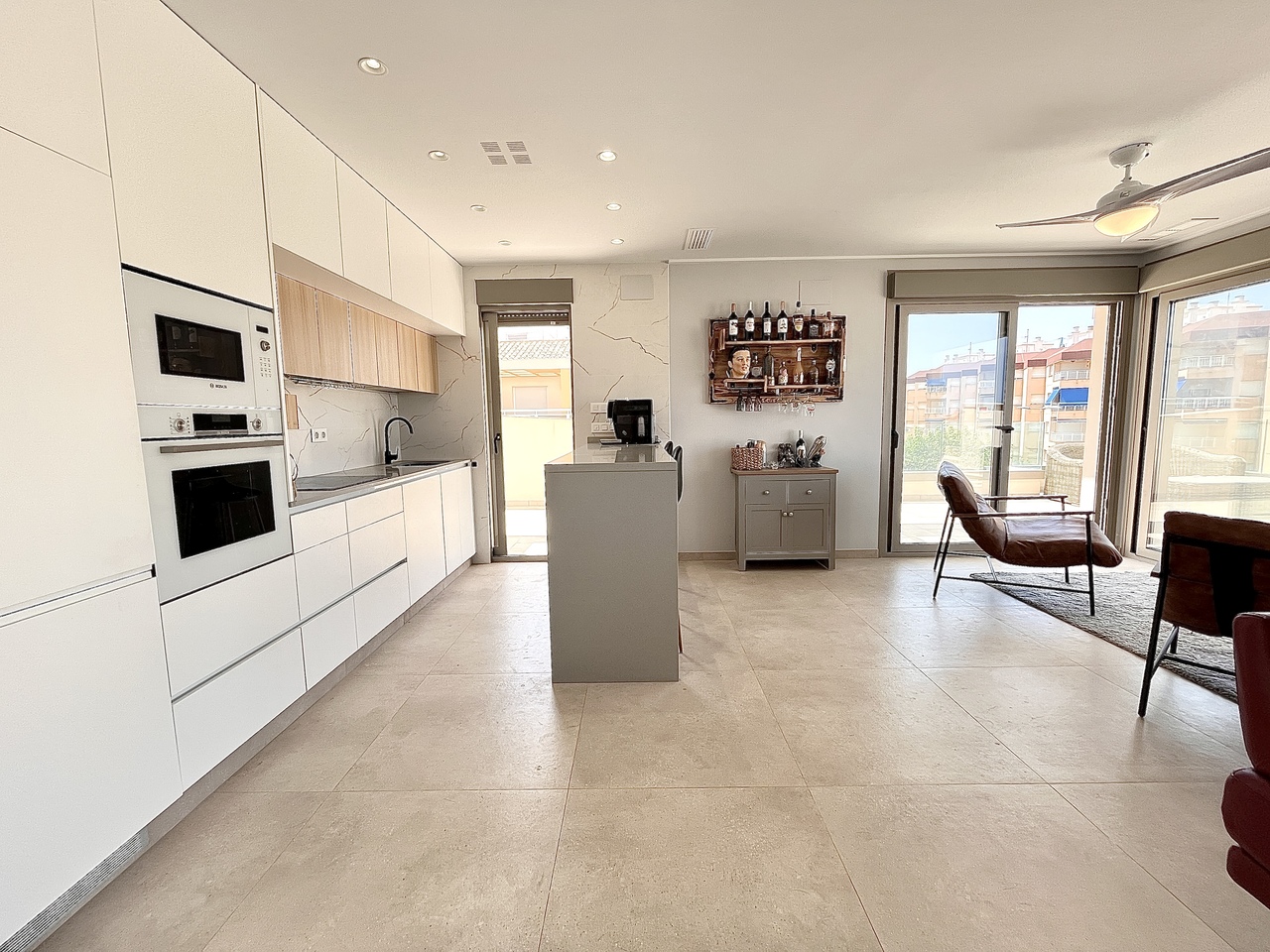 Dining area in penthouse for sale in Torre de La Horadada