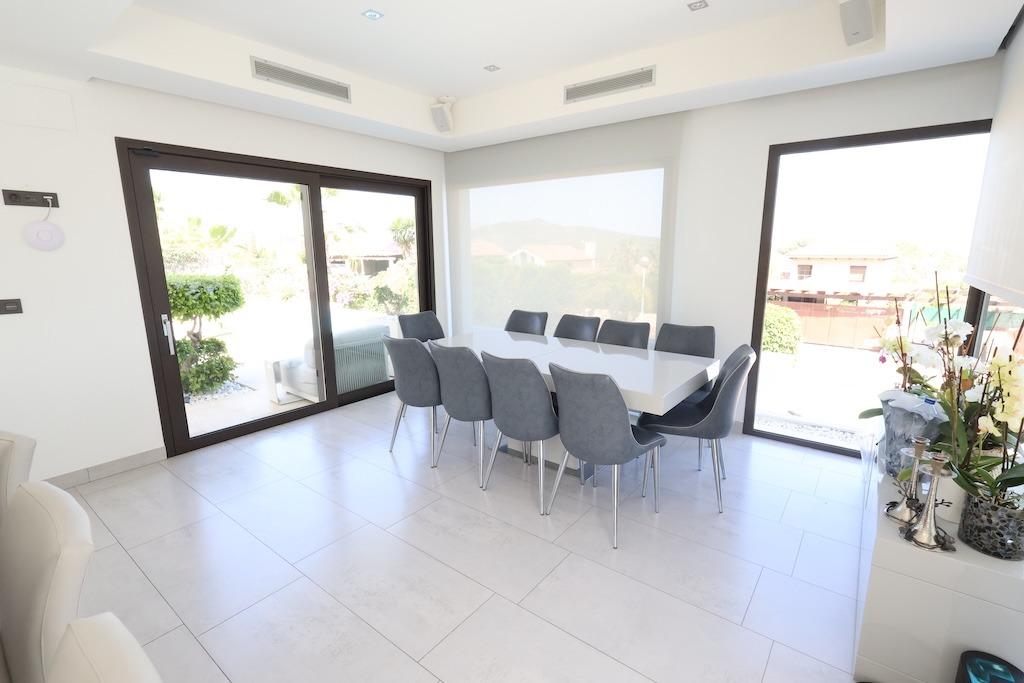 Exterior view in villa for sale in Javea