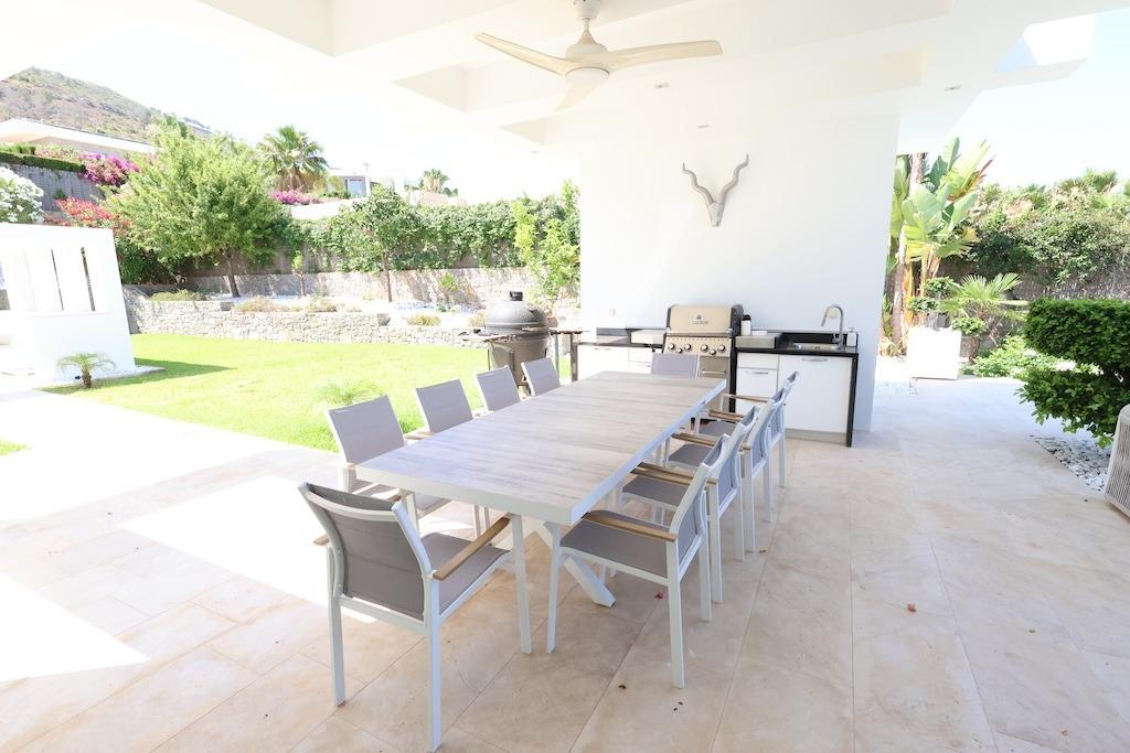 Living room in villa for sale in Javea