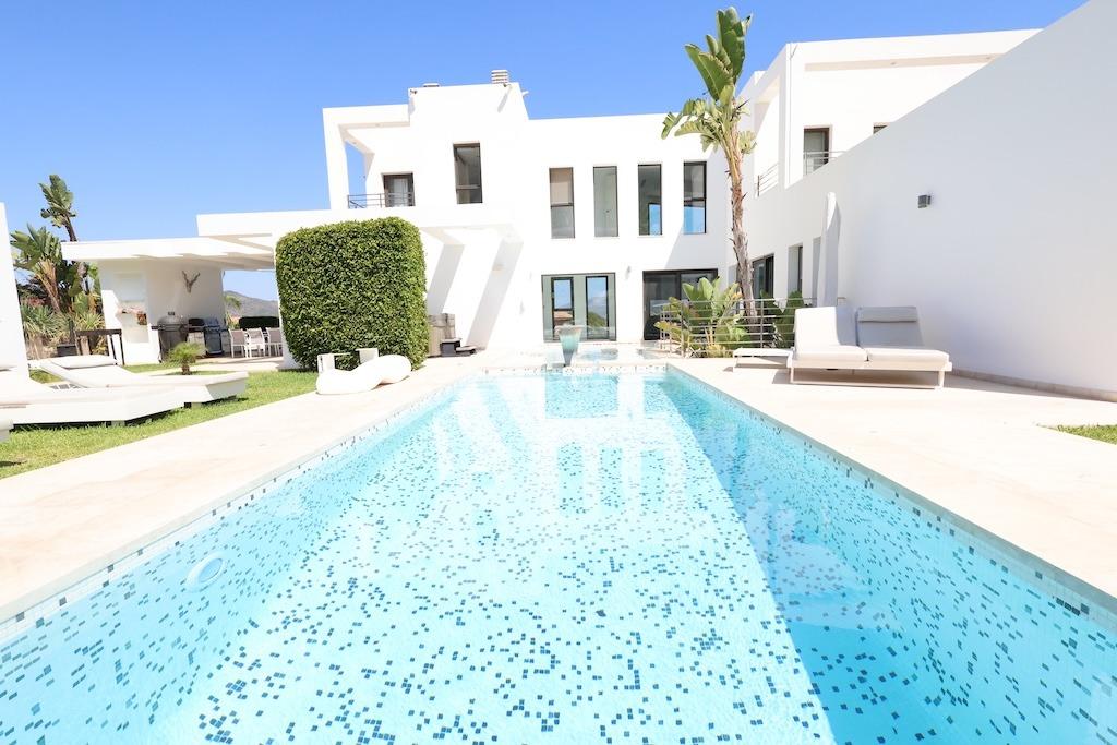 Kitchen in villa for sale in Javea
