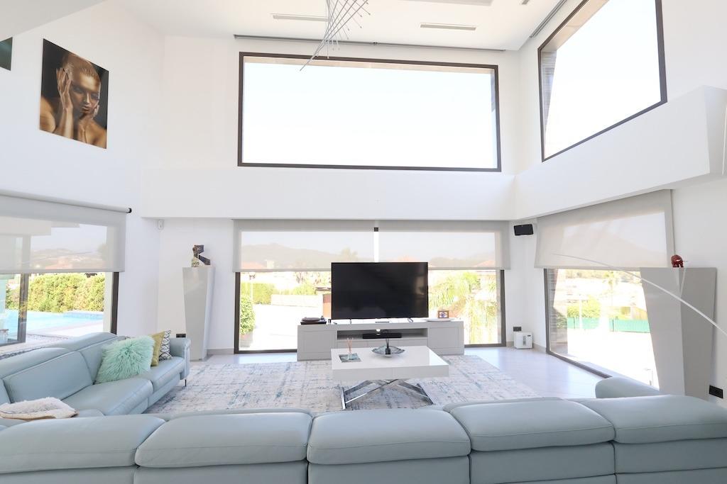 Terrace in villa for sale in Javea