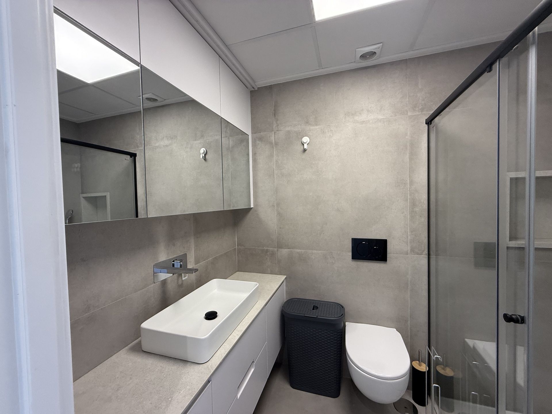 Master bedroom in villa for sale in San Javier