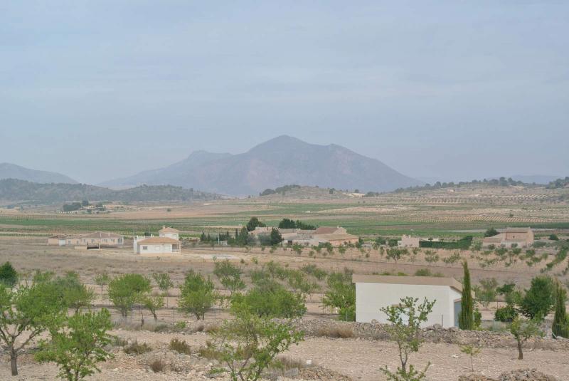 Bathroom in land for sale in Jumilla
