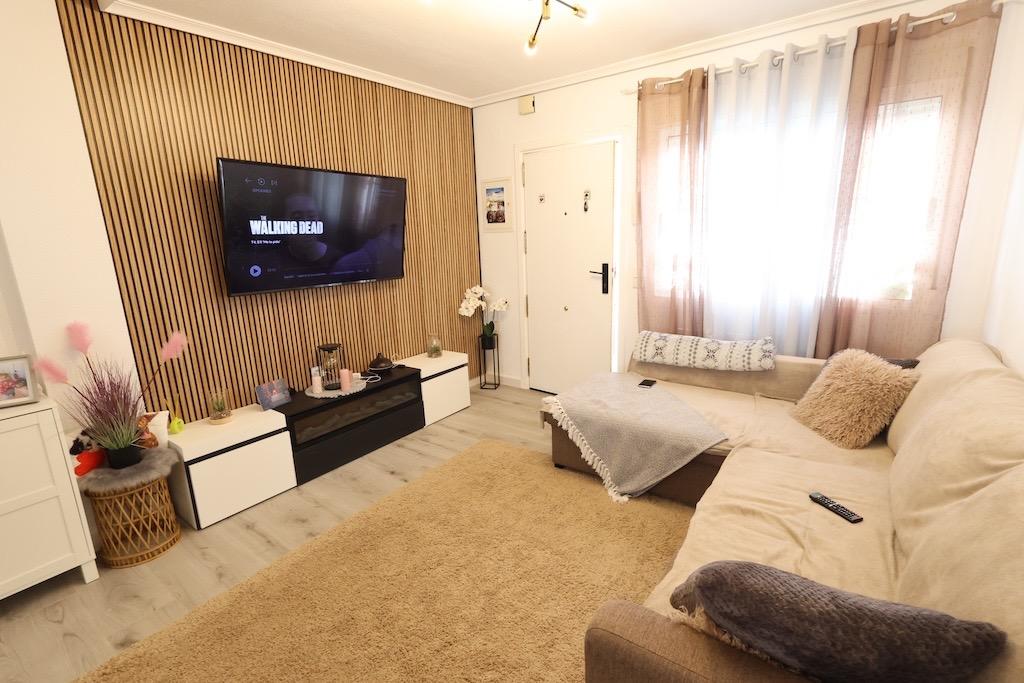 Bedroom in duplex for sale in Pilar de La Horadada