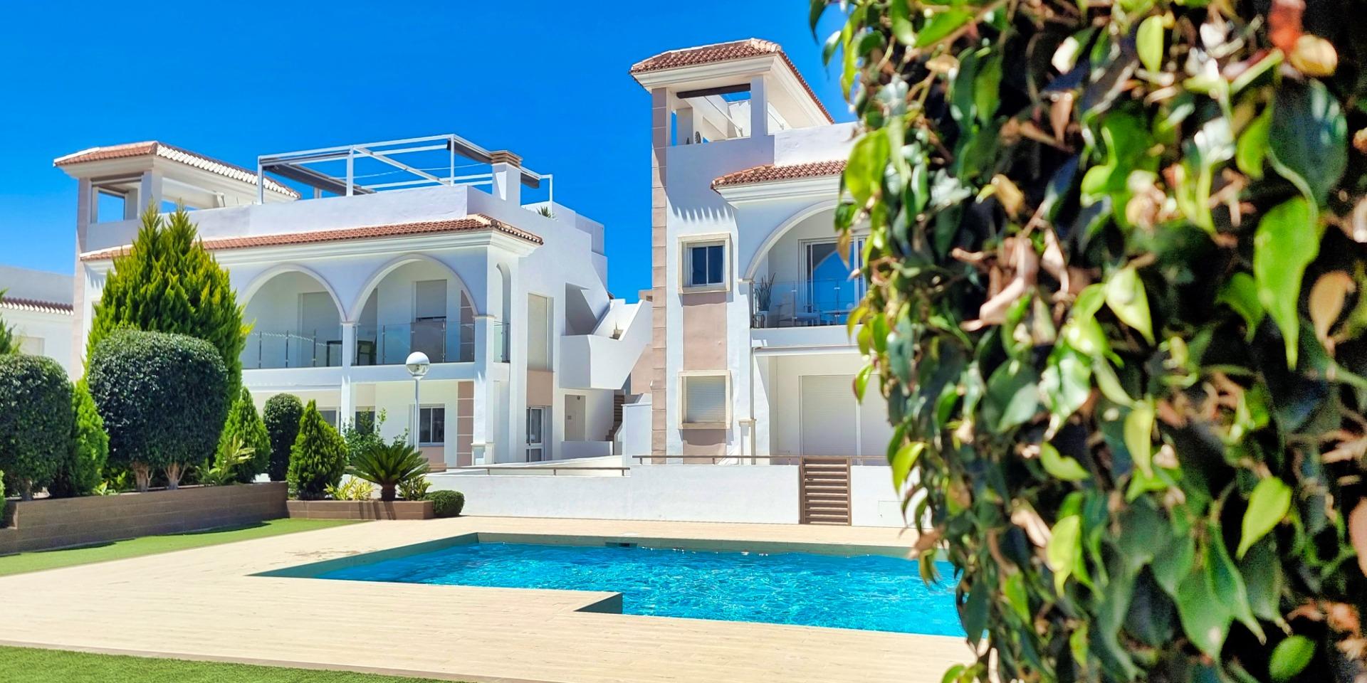 Pool area in bungalow for sale in Ciudad Quesada