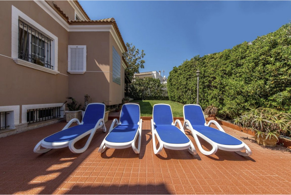 Terrace in villa for sale in La Mata