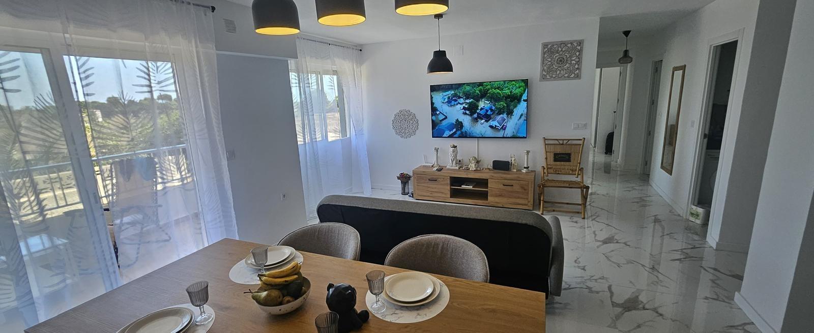 We are happy to present to you this fantastic fully renovated apartment, located just 300 meters fro