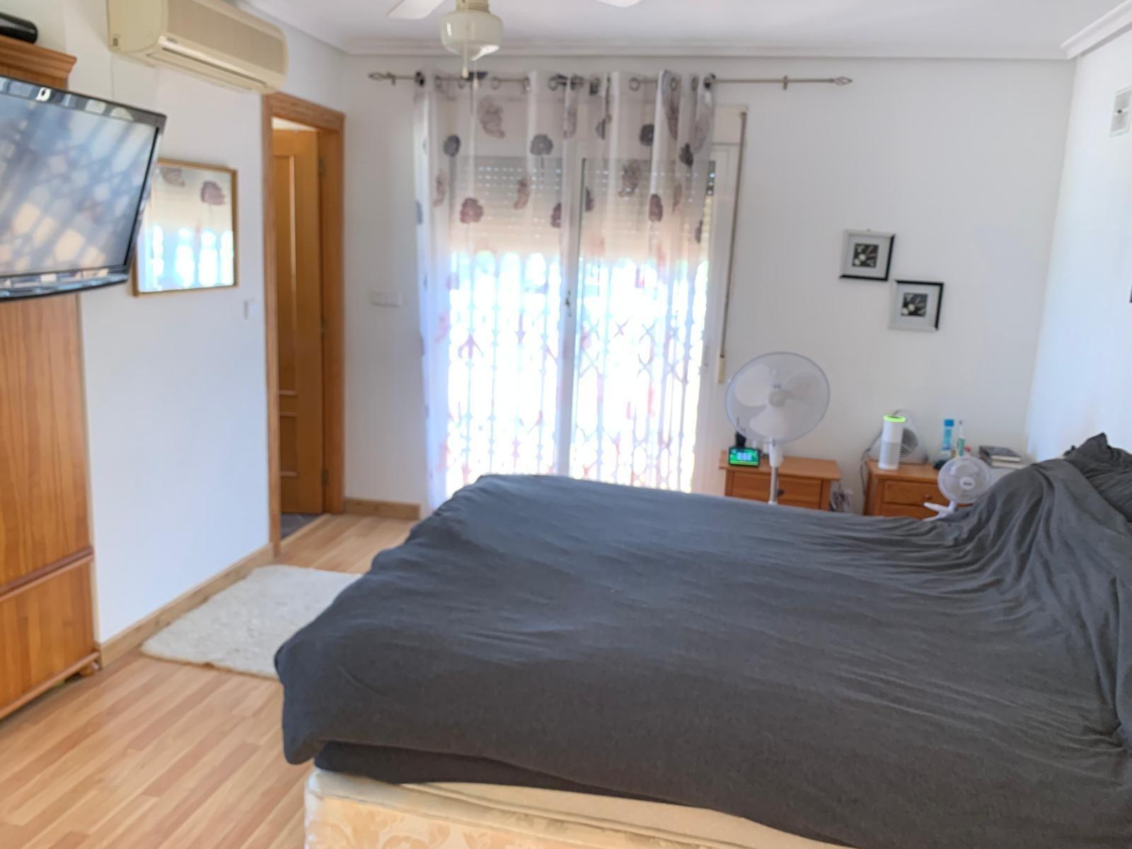 Dining area in villa for sale in Torrevieja