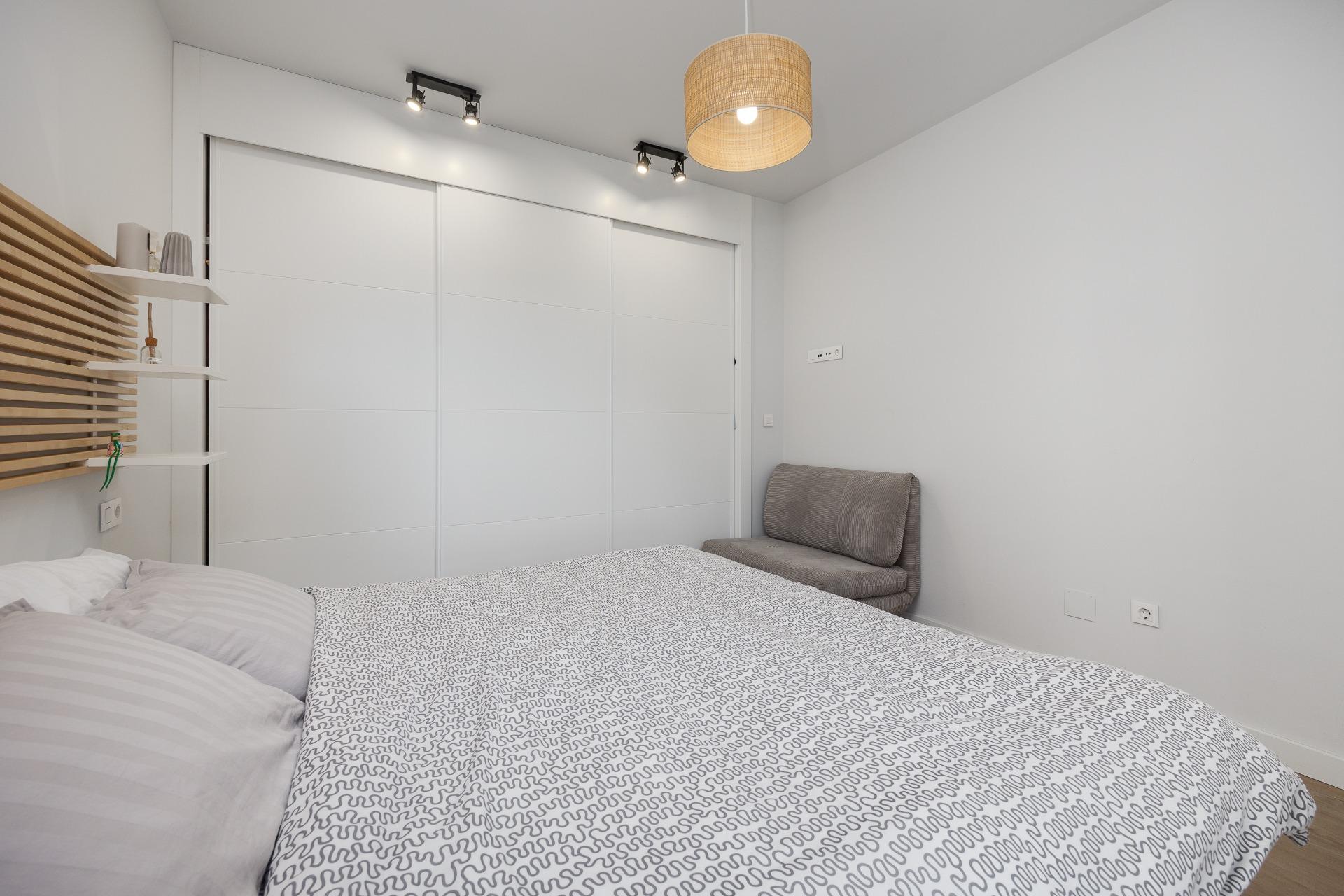 Garden in apartment for sale in Orihuela Costa