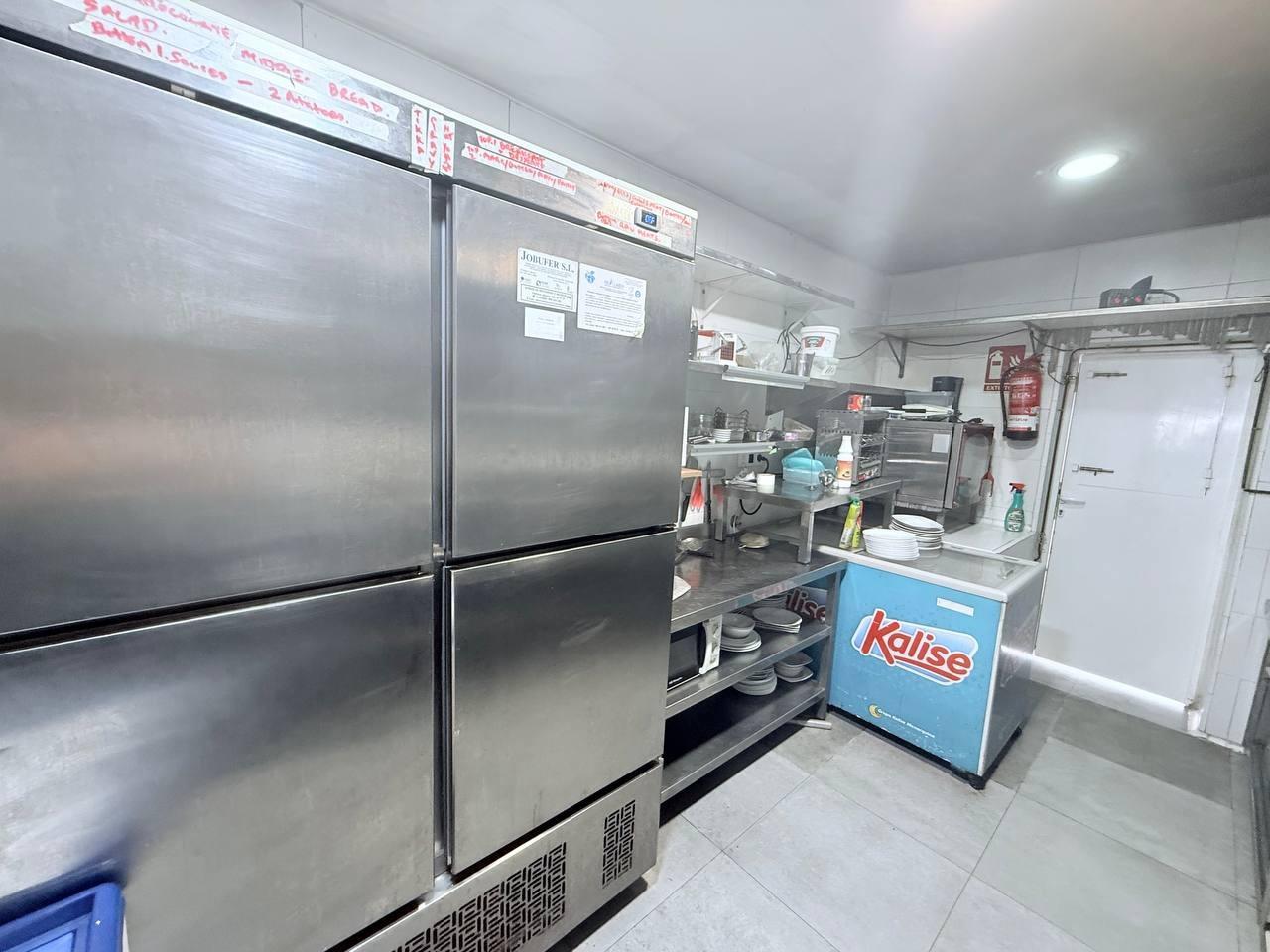 Terrace in commercial for sale in Orihuela Costa