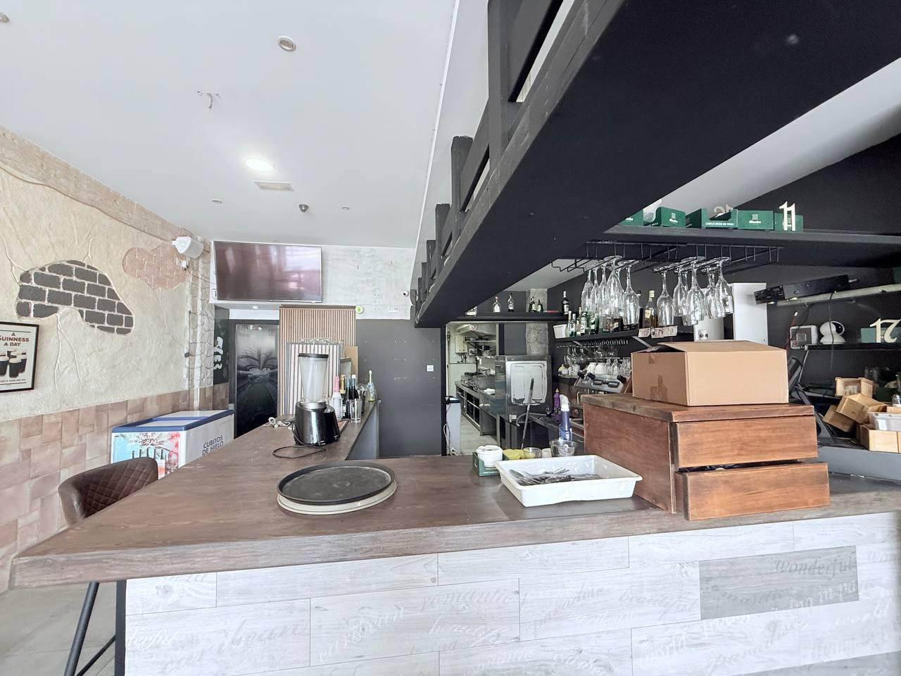 Terrace in commercial for sale in Orihuela Costa