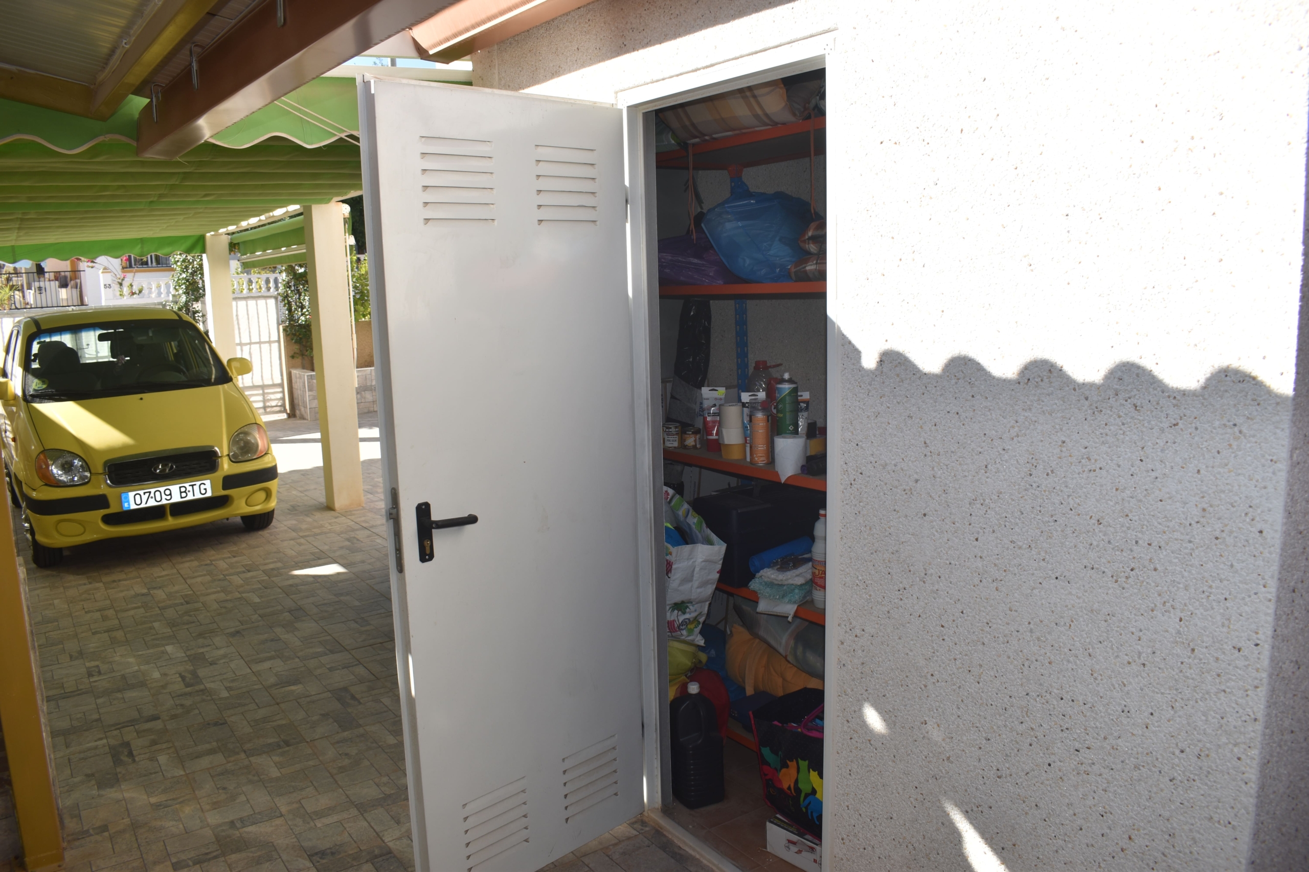 Living room in villa for sale in San Fulgencio