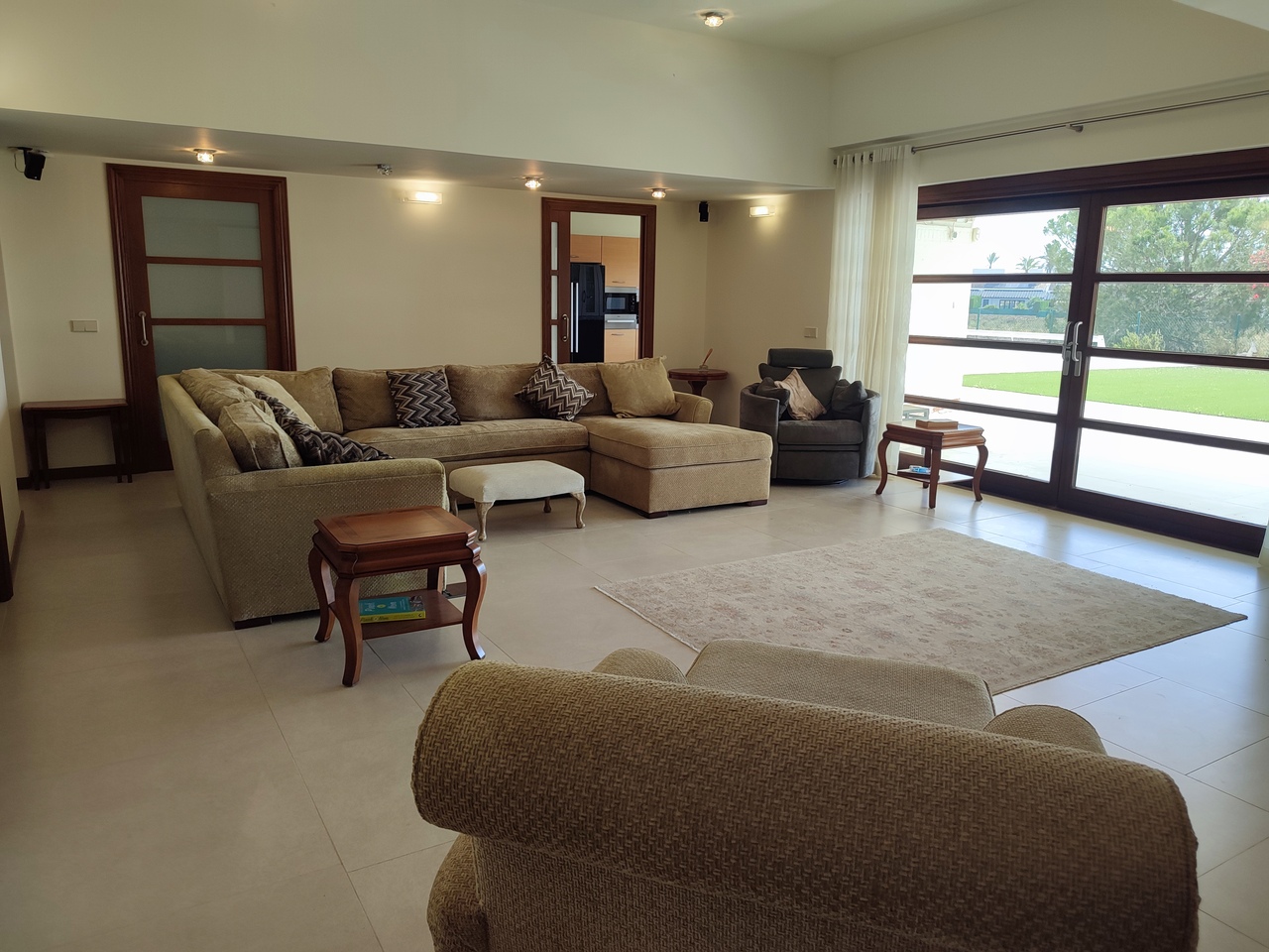 Living room in villa for sale in Peraleja Golf