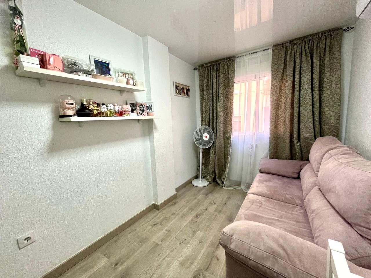 Dining area in apartment for sale in Torrevieja