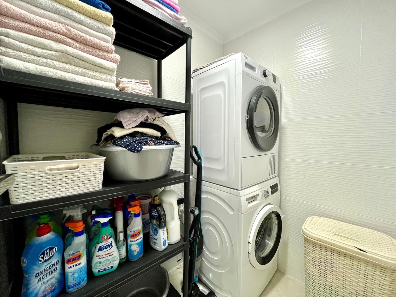 Kitchen in apartment for sale in Torrevieja