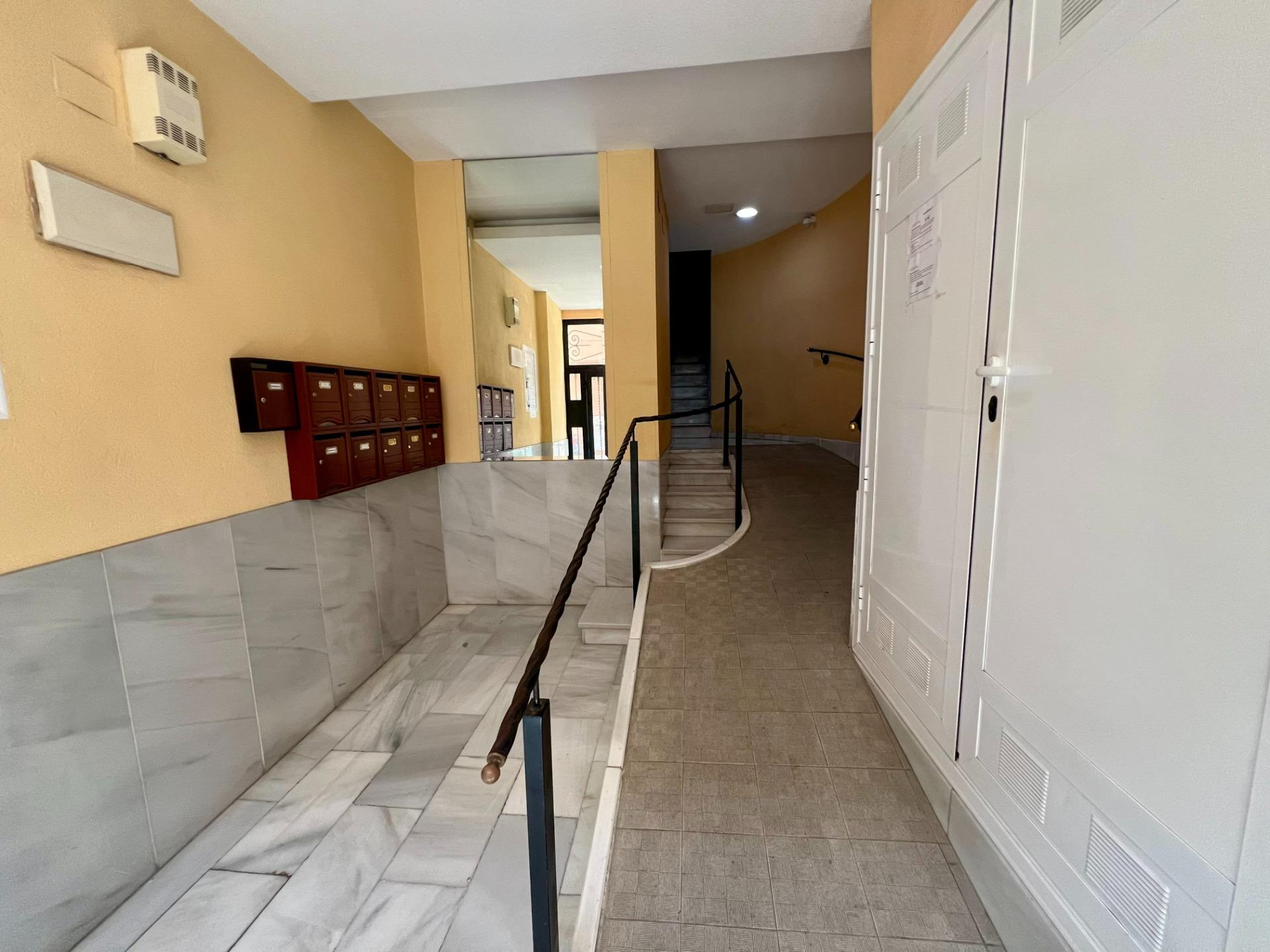 Living room in commercial for sale in Orihuela